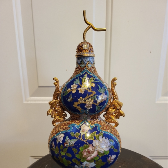 Vintage Chinese Cloisonne Enamel Gilded Open Work Floral Double Gourd Vase 10.5